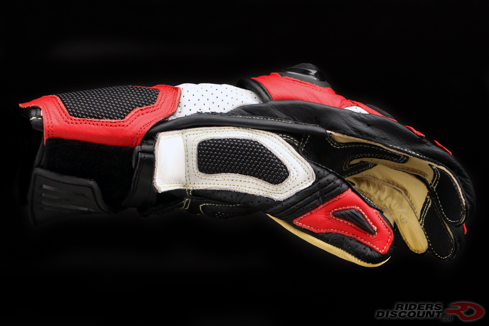 cortech_adrenaline_3_rr_gloves_side_center